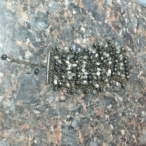 Bead and metal bracelet - Picture 2 of 7